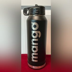 Black Insulated Water Tumbler. 32 oz. Branded “MANGO” New